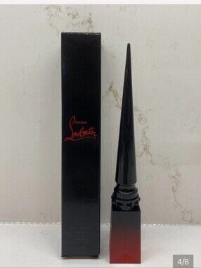 Christian Louboutin Rouge Red Eyeliner 001 Oeil Vinyle Luminous Ink Liner